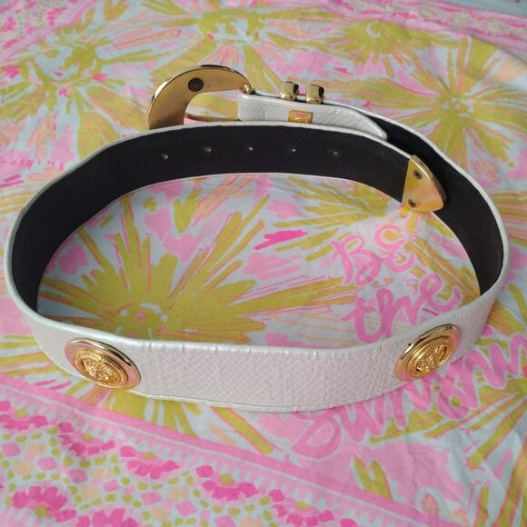 ❤️Vintage Womens ST MAARTEN DALLAS Off White Reptile and Medusa Head Belt SZ 28 main image 4